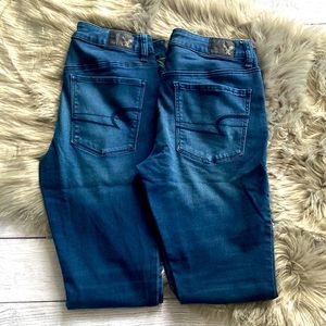 American Eagle Hi-Rise Super Super Stretch Jeggings  Dark Wash, Lot of 2 Size 8S